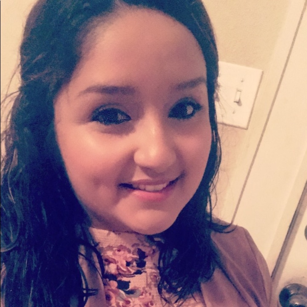 Meet your Posher, Jessica